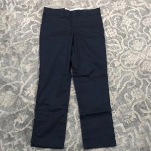 Dickies Slim Fit. Tapered leg. Work pant. Navy. 32x30